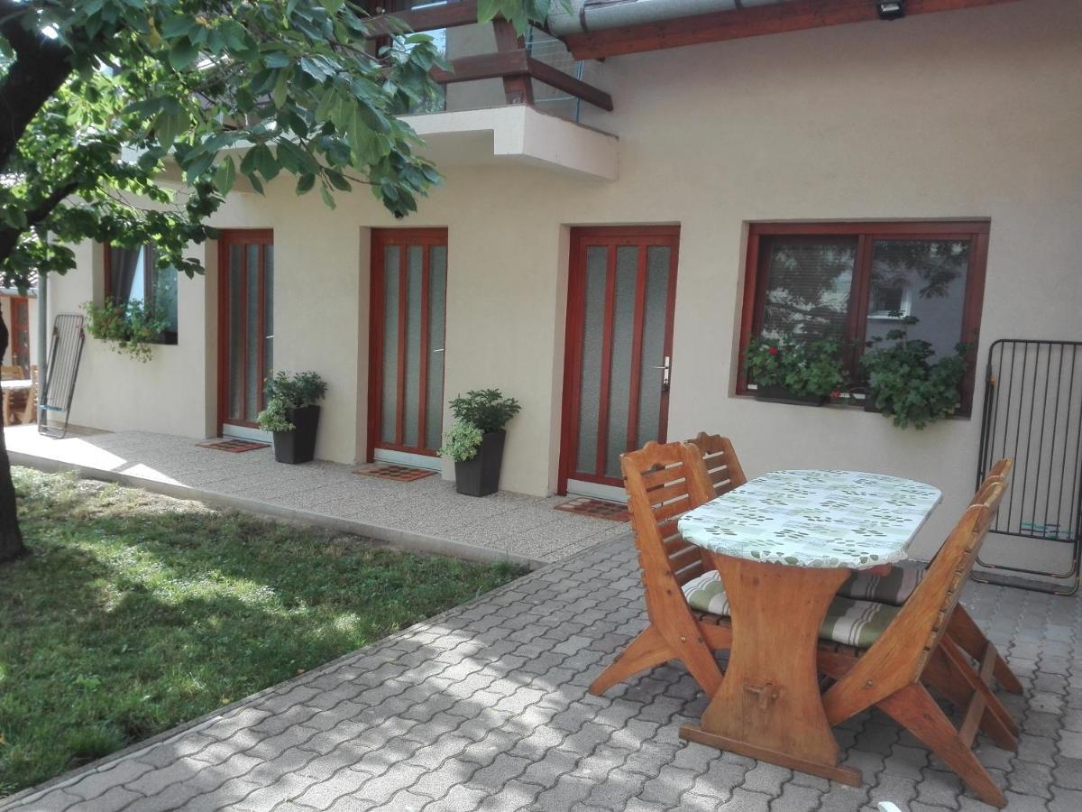 Hévíz Markal Apartman מראה חיצוני תמונה