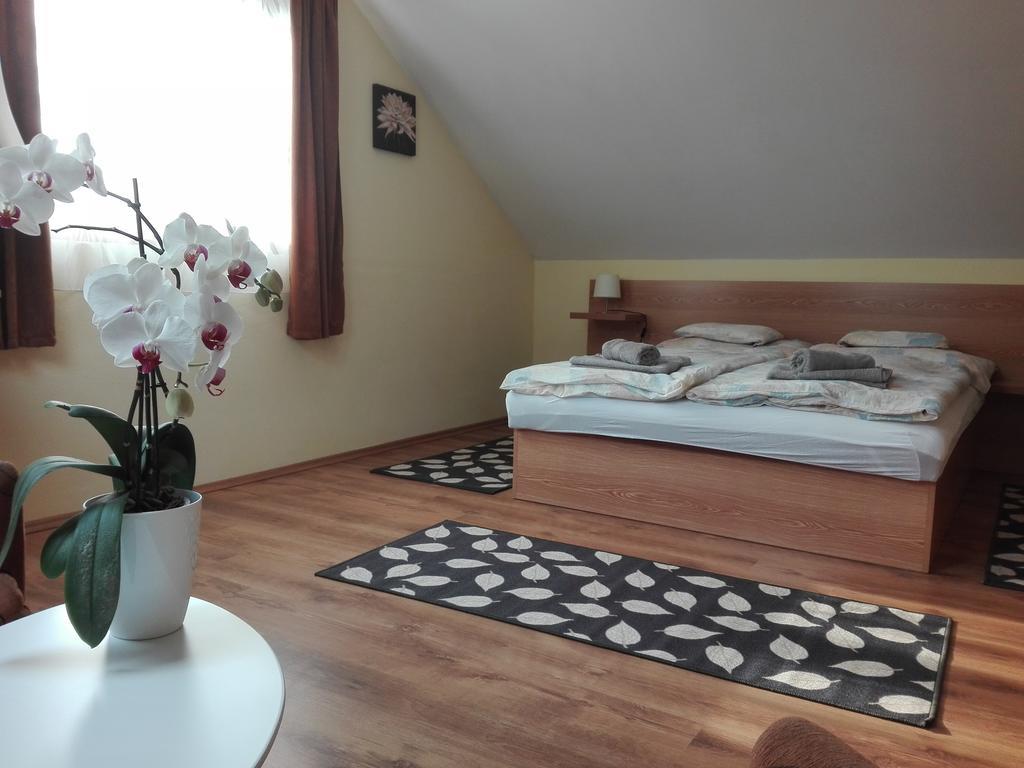Hévíz Markal Apartman מראה חיצוני תמונה