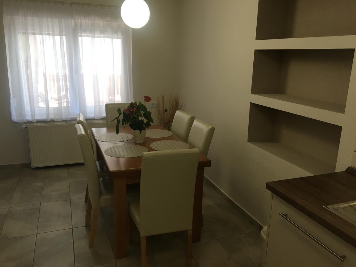 Hévíz Markal Apartman מראה חיצוני תמונה